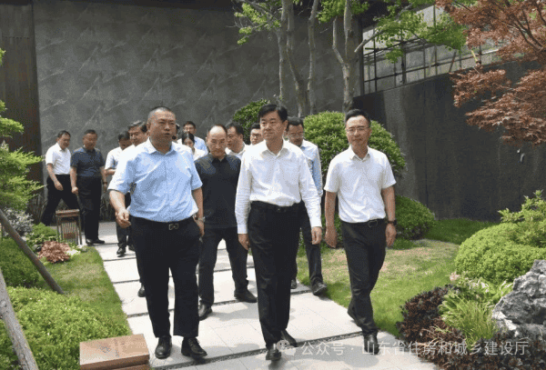 省住房城乡建设厅党组书记任海涛到临沂市调研住建领域重点工作